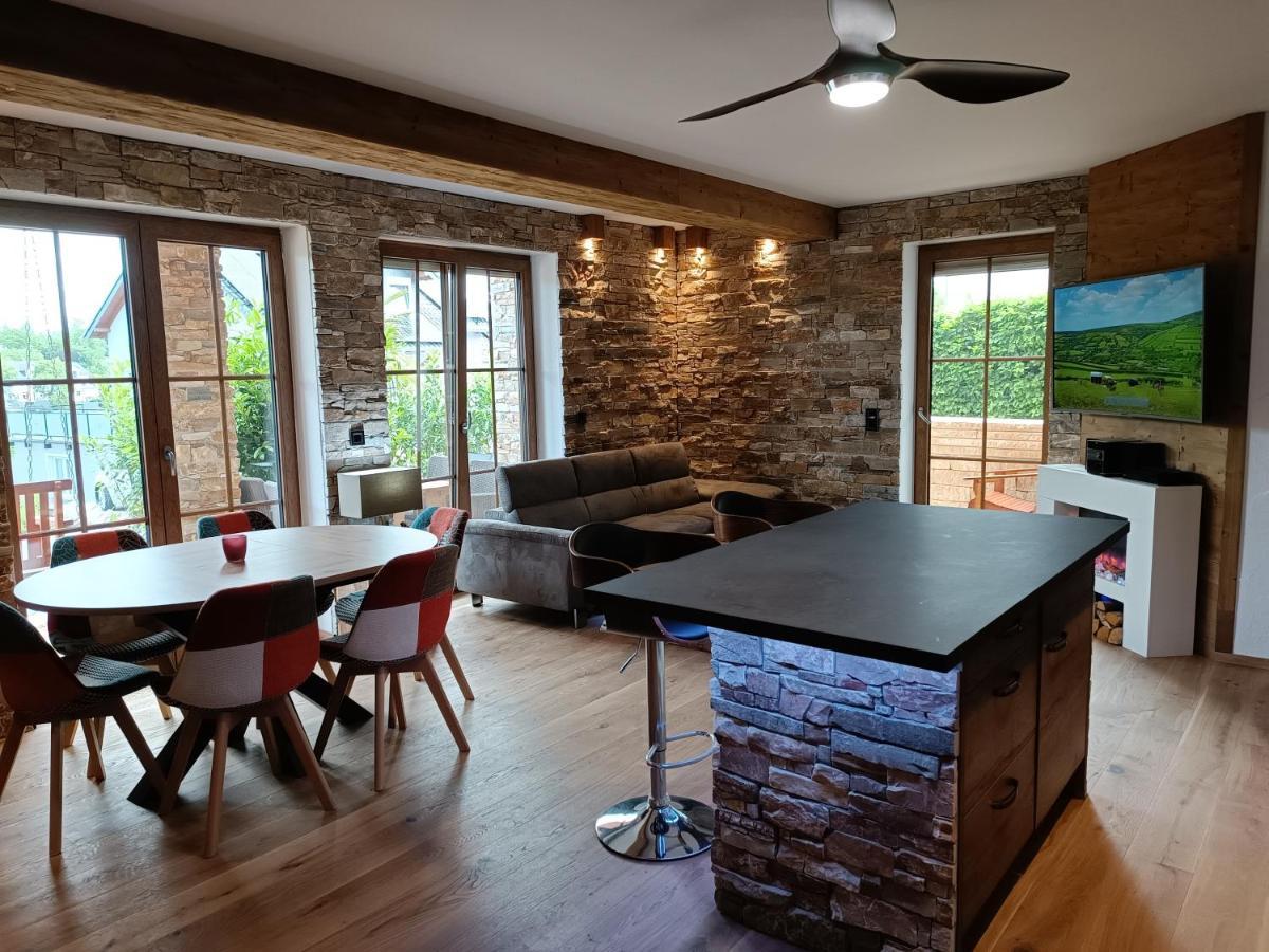Luxus Ferienwohnung Chalet Seenaehe Schalkenmehren Esterno foto