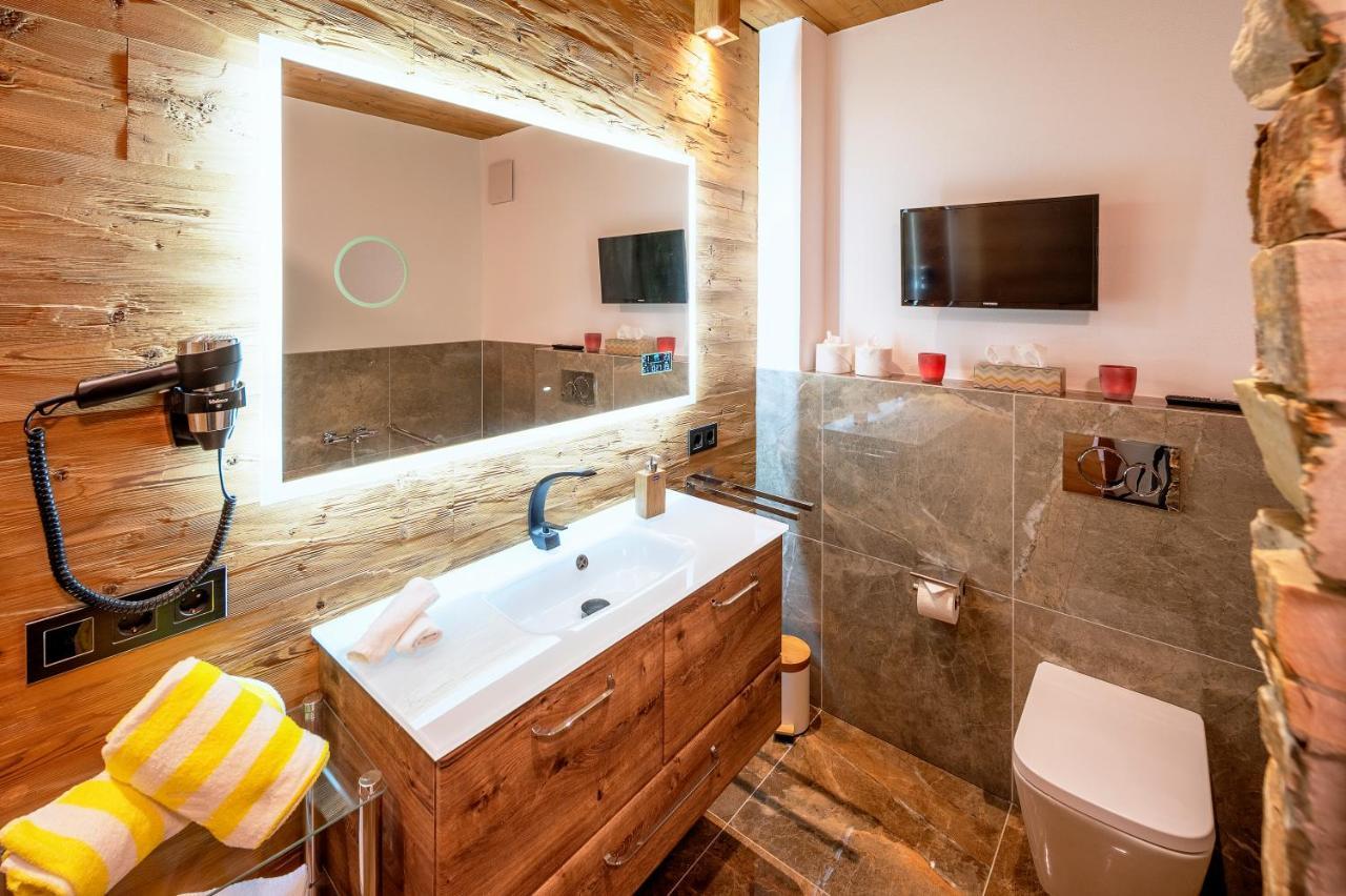Luxus Ferienwohnung Chalet Seenaehe Schalkenmehren Esterno foto
