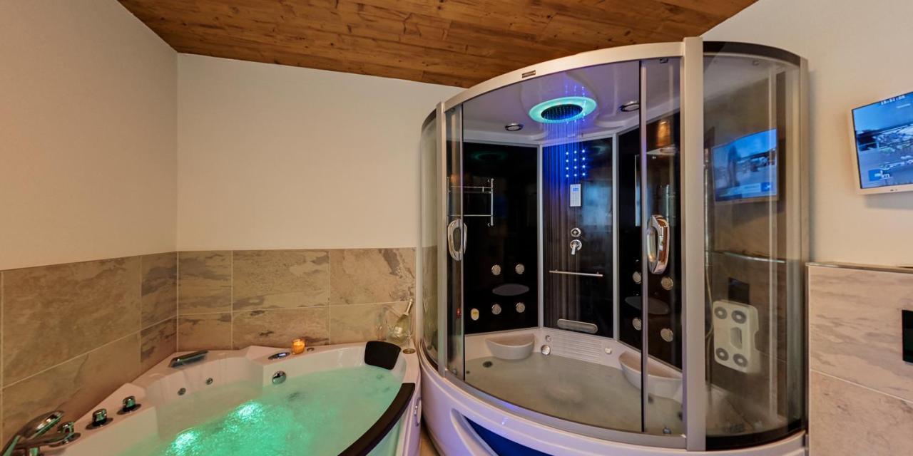 Luxus Ferienwohnung Chalet Seenaehe Schalkenmehren Esterno foto