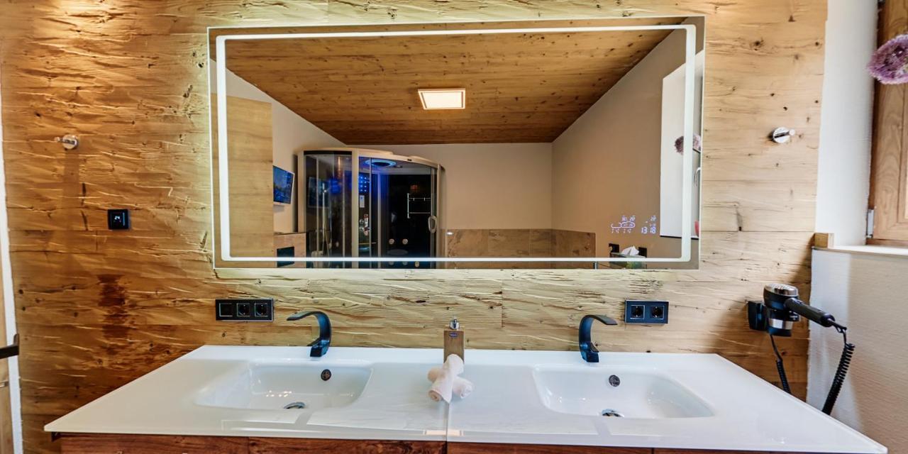 Luxus Ferienwohnung Chalet Seenaehe Schalkenmehren Esterno foto